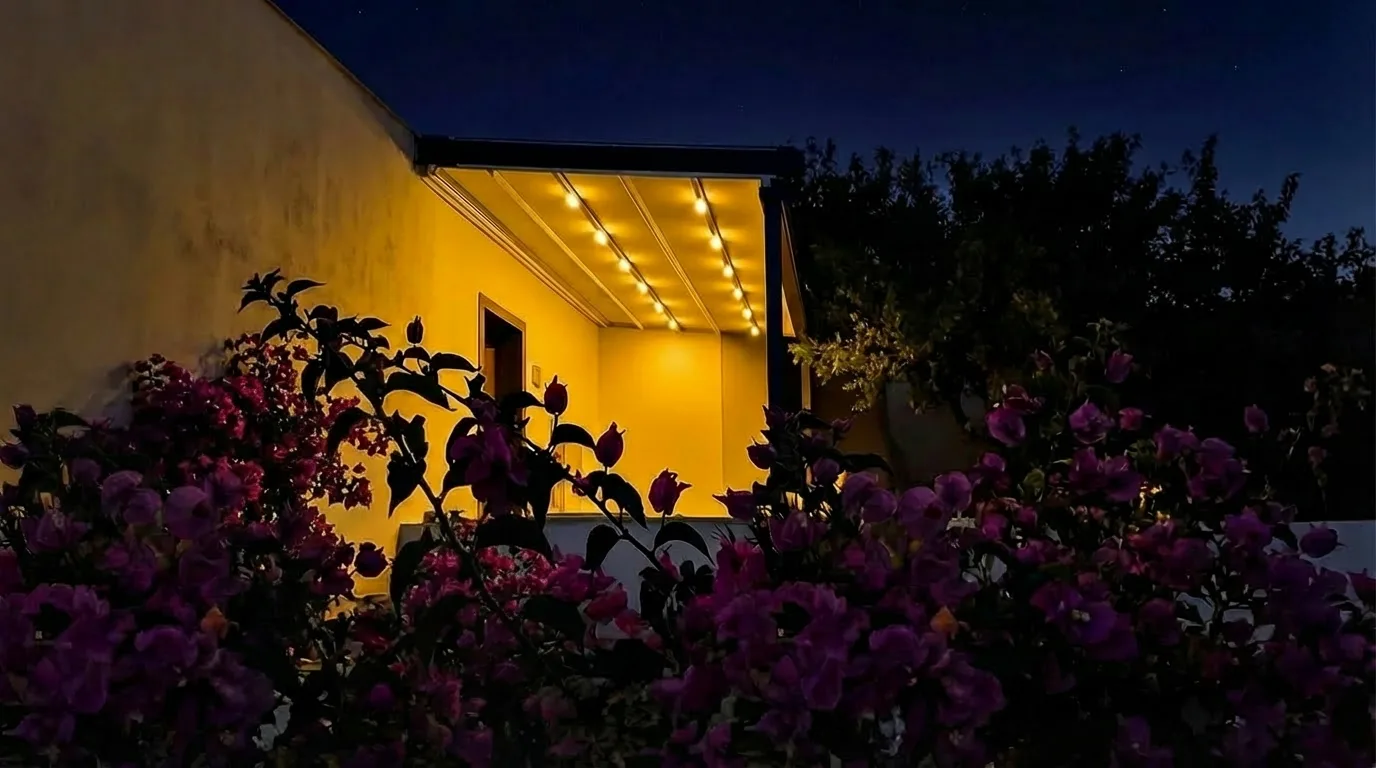 Bahçede pergola tente uygulaması, proje görünümü 22